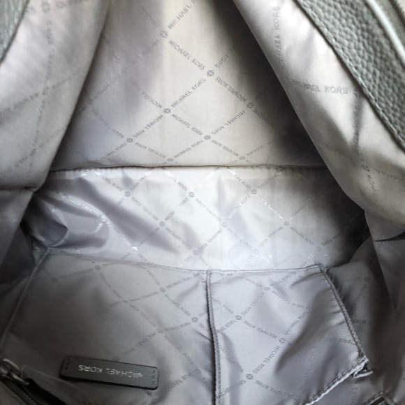 Micheal Kors shoulder tote bag - Picture 5 of 10